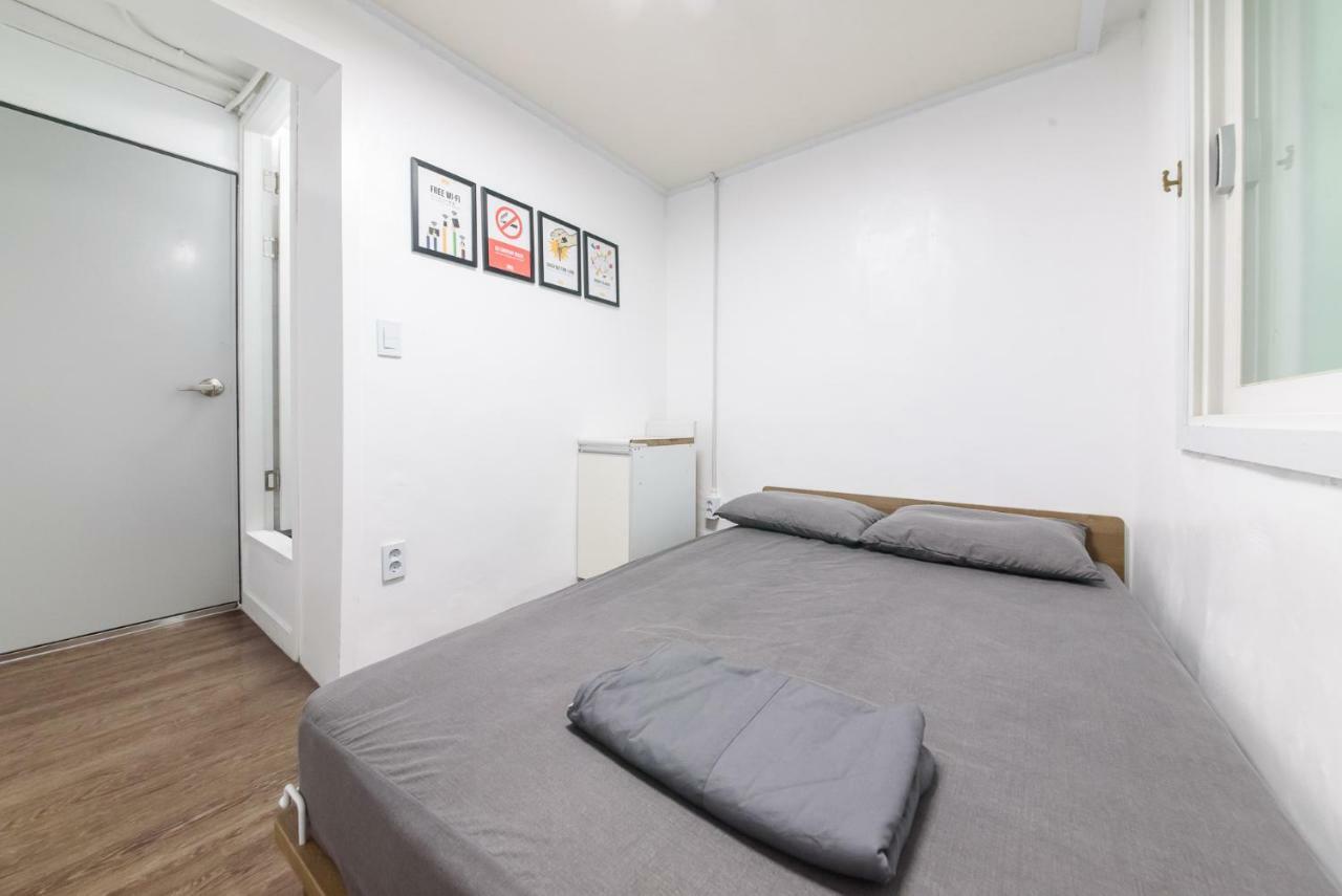 Sp@ Itaewon Deluxe Guest house 2*