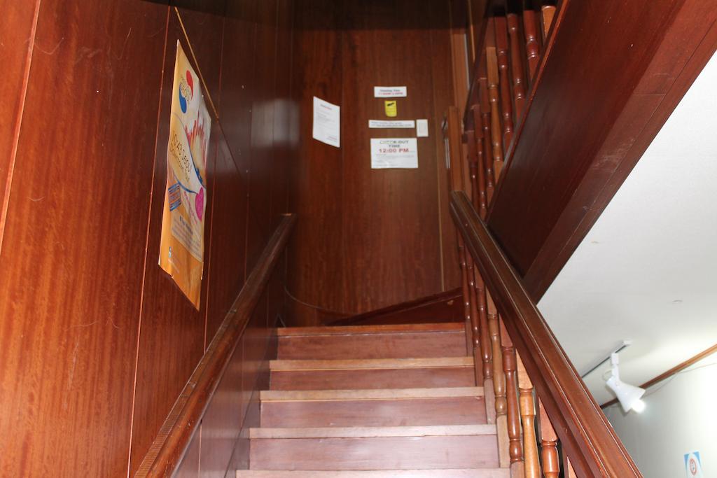 Sp@ Itaewon Deluxe Guest house 2*